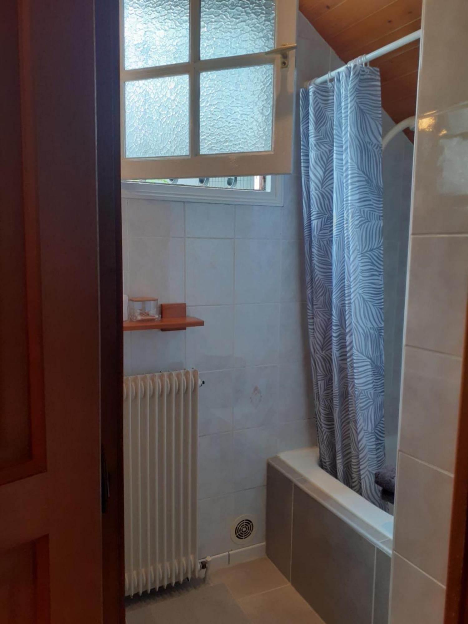 Salies-de-Béarn Au Bosquet, Chambre Et Salle De Bains Avec Petit Dejeuner A 600 M Du Centre Dans Un Cadre Calme Et Verdoyant מראה חיצוני תמונה